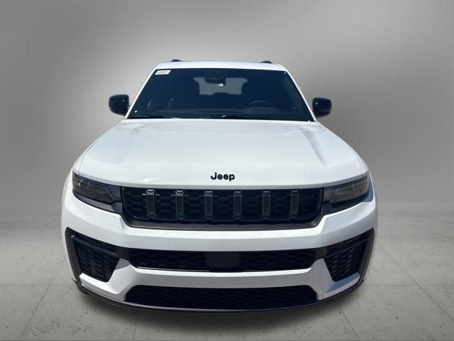 2026 Jeep Grand Cherokee GRAND CHEROKEE LAREDO ALTITUDE 4X2