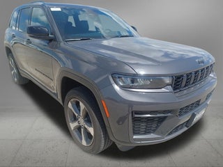 2026 Jeep Grand Cherokee GRAND CHEROKEE LAREDO ALTITUDE 4X2