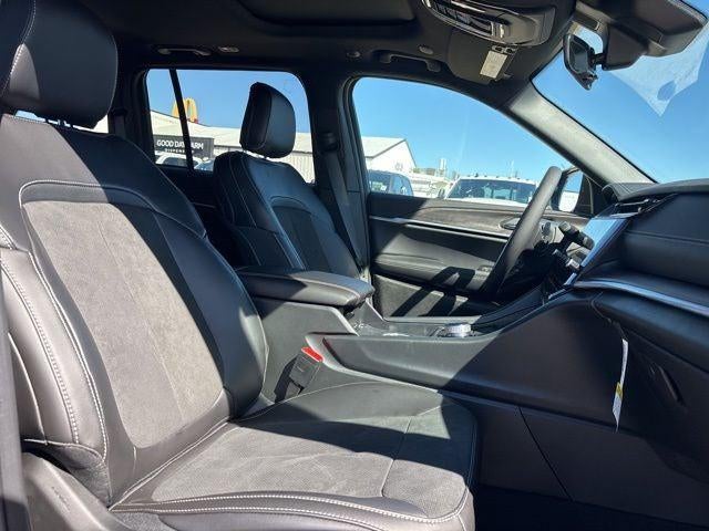 2026 Jeep Grand Cherokee GRAND CHEROKEE LAREDO ALTITUDE 4X2