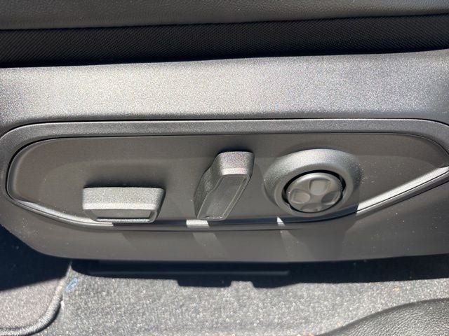 2026 Jeep Grand Cherokee GRAND CHEROKEE LAREDO ALTITUDE 4X2