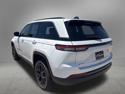 2026 Jeep Grand Cherokee GRAND CHEROKEE LAREDO ALTITUDE 4X2