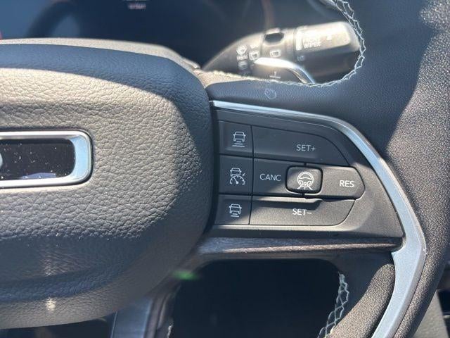 2026 Jeep Grand Cherokee GRAND CHEROKEE LAREDO ALTITUDE 4X2