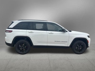 2026 Jeep Grand Cherokee GRAND CHEROKEE LAREDO ALTITUDE 4X2