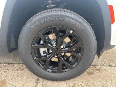 2026 Jeep Grand Cherokee GRAND CHEROKEE LAREDO ALTITUDE 4X2