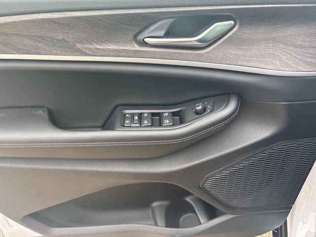 2026 Jeep Grand Cherokee GRAND CHEROKEE LAREDO ALTITUDE 4X2