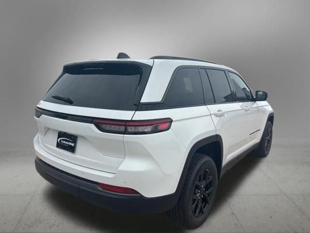 2026 Jeep Grand Cherokee GRAND CHEROKEE LAREDO ALTITUDE 4X2