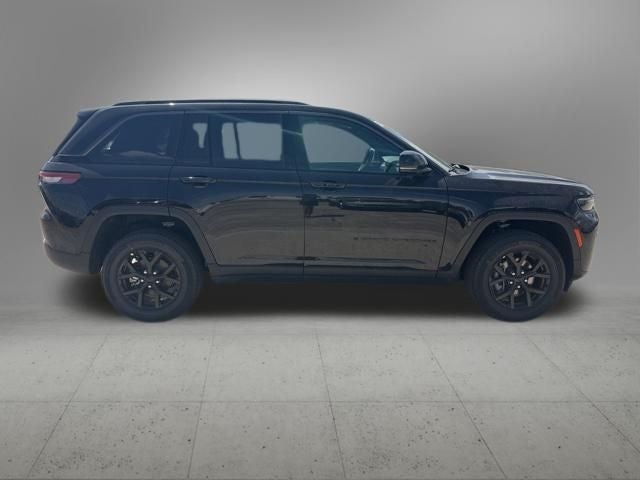2026 Jeep Grand Cherokee GRAND CHEROKEE LAREDO ALTITUDE 4X2