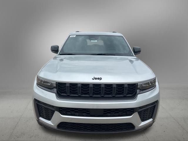 2026 Jeep Grand Cherokee GRAND CHEROKEE LAREDO ALTITUDE 4X2