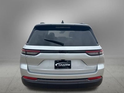2026 Jeep Grand Cherokee GRAND CHEROKEE LAREDO ALTITUDE 4X2