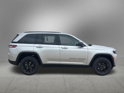 2026 Jeep Grand Cherokee GRAND CHEROKEE LAREDO ALTITUDE 4X2
