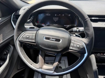 2026 Jeep Grand Cherokee GRAND CHEROKEE LAREDO ALTITUDE 4X2