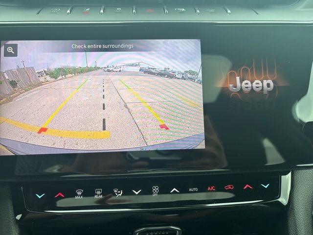 2026 Jeep Grand Cherokee GRAND CHEROKEE LAREDO ALTITUDE 4X2