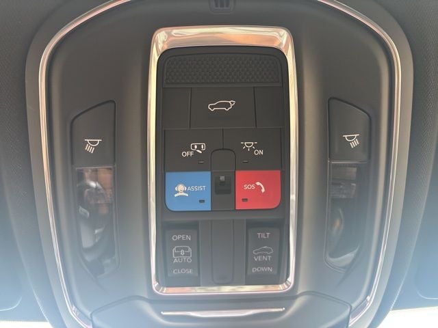 2026 Jeep Grand Cherokee GRAND CHEROKEE LAREDO ALTITUDE 4X2