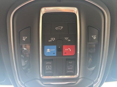 2026 Jeep Grand Cherokee GRAND CHEROKEE LAREDO ALTITUDE 4X2