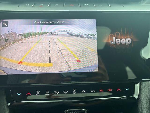 2026 Jeep Grand Cherokee GRAND CHEROKEE LAREDO ALTITUDE 4X2
