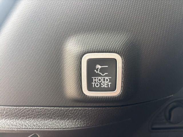 2026 Jeep Grand Cherokee GRAND CHEROKEE LAREDO ALTITUDE 4X2