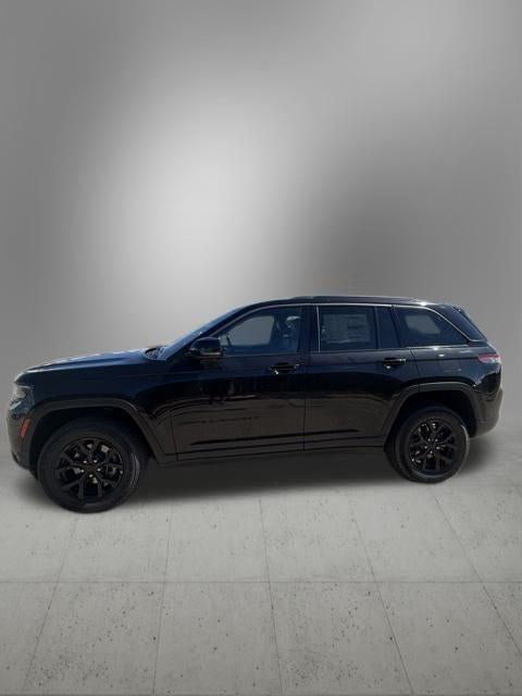 2026 Jeep Grand Cherokee GRAND CHEROKEE LAREDO ALTITUDE 4X2