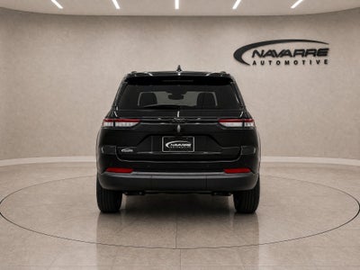 2027 Jeep Grand Cherokee GRAND CHEROKEE LAREDO ALTITUDE 4X2