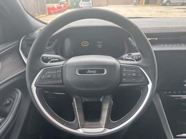2026 Jeep Grand Cherokee GRAND CHEROKEE LAREDO ALTITUDE 4X2