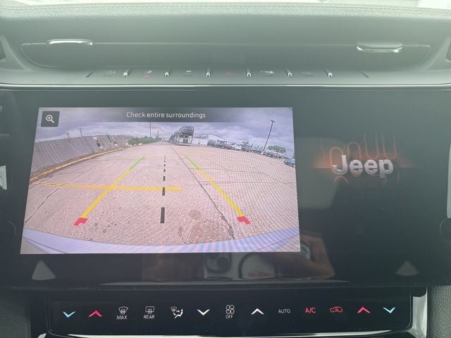 2026 Jeep Grand Cherokee GRAND CHEROKEE LAREDO ALTITUDE 4X2