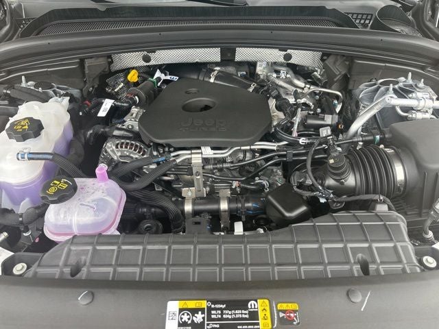 2026 Jeep Grand Cherokee GRAND CHEROKEE LAREDO ALTITUDE 4X2