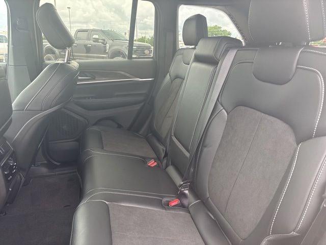 2026 Jeep Grand Cherokee GRAND CHEROKEE LAREDO ALTITUDE 4X2