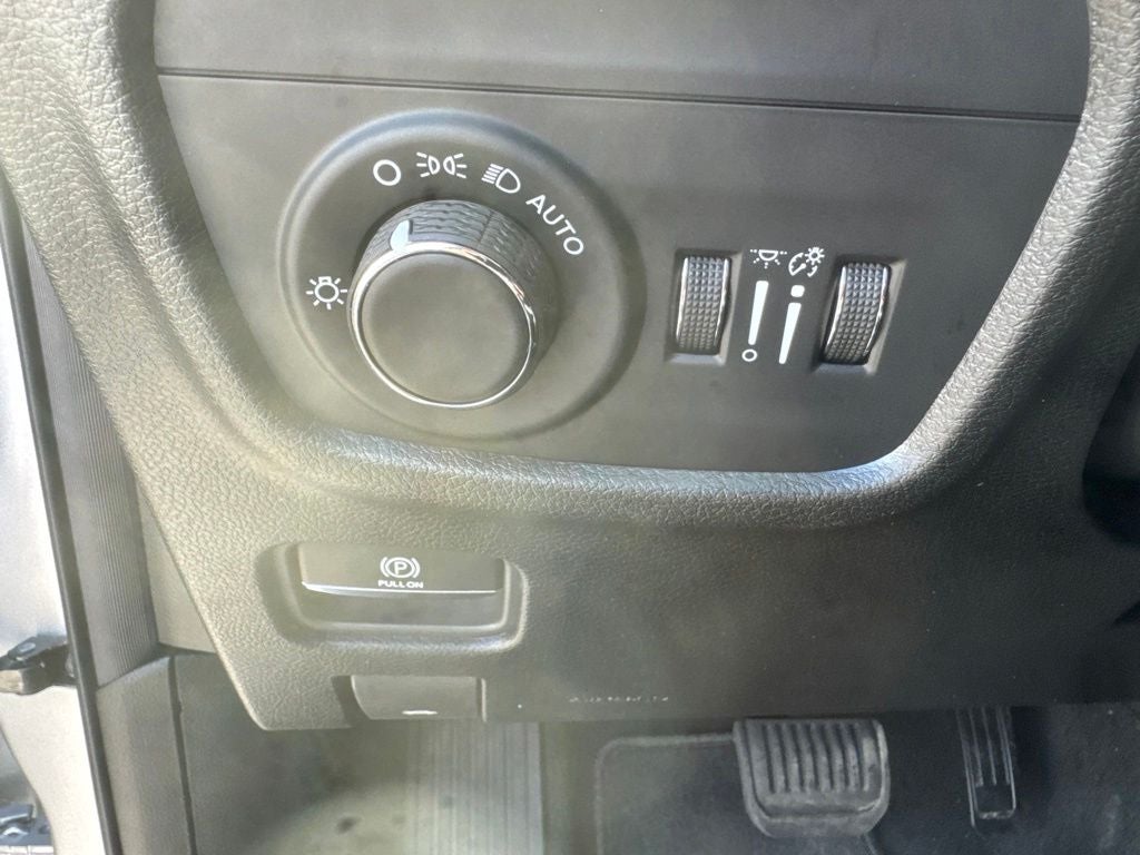 2026 Jeep Grand Cherokee GRAND CHEROKEE LAREDO ALTITUDE 4X2
