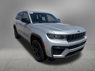 2026 Jeep Grand Cherokee GRAND CHEROKEE LAREDO ALTITUDE 4X2