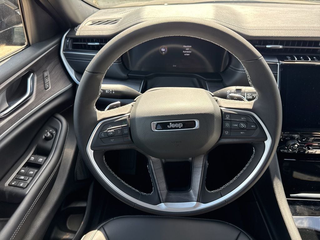 2025 Jeep Grand Cherokee GRAND CHEROKEE LIMITED 4X2