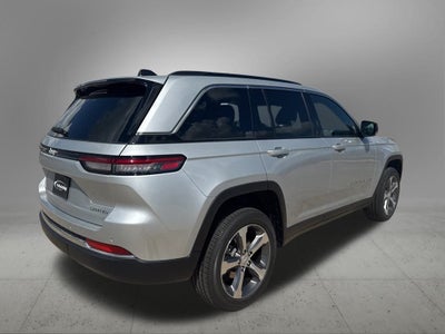 2025 Jeep Grand Cherokee GRAND CHEROKEE LIMITED 4X2