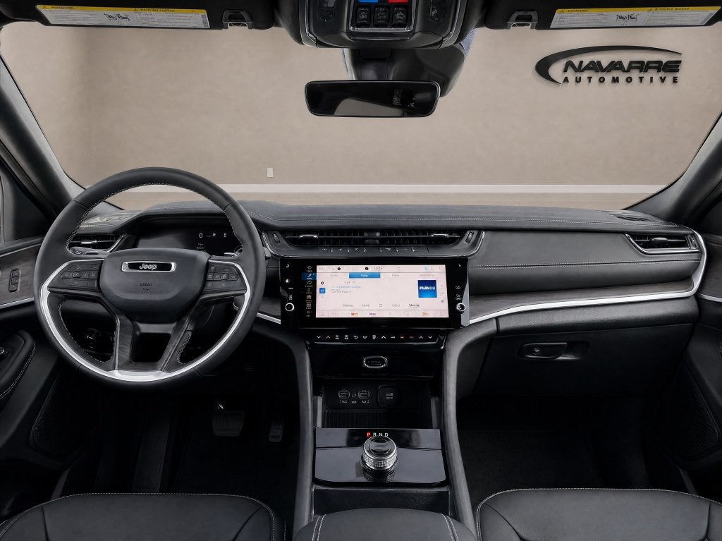2027 Jeep Grand Cherokee GRAND CHEROKEE LIMITED 4X2
