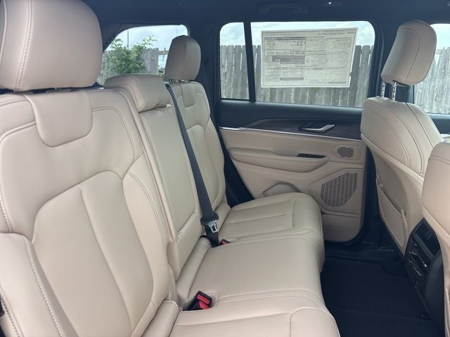2026 Jeep Grand Cherokee GRAND CHEROKEE LIMITED 4X2