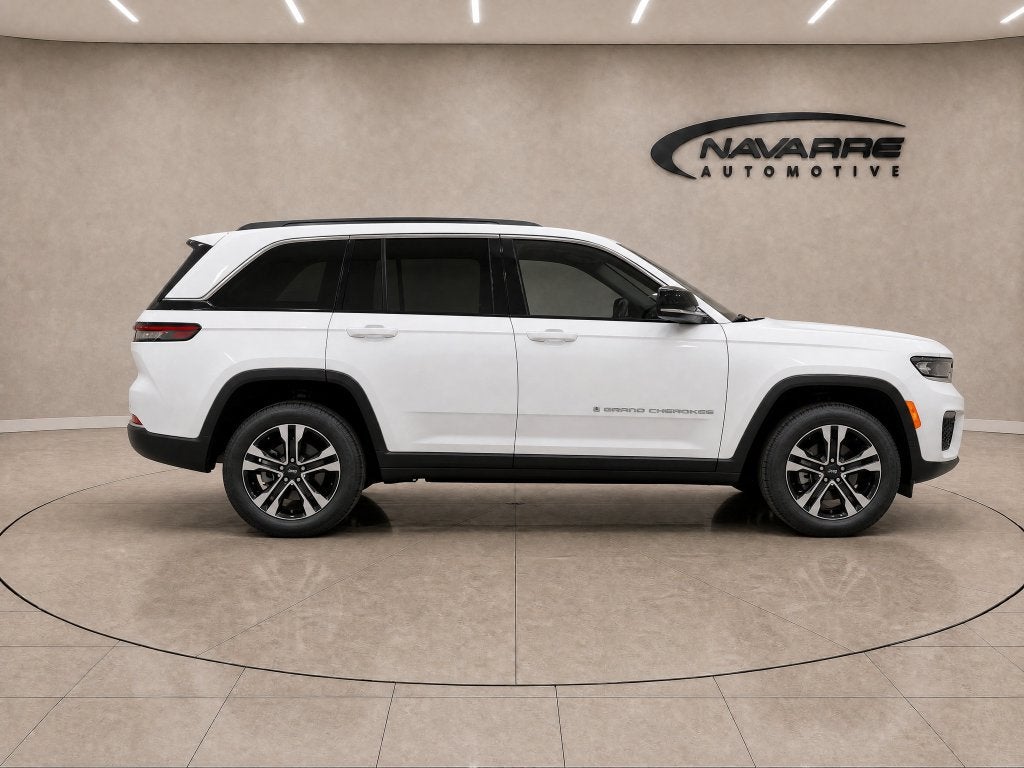 2027 Jeep Grand Cherokee GRAND CHEROKEE LIMITED 4X2
