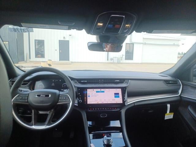 2026 Jeep Grand Cherokee GRAND CHEROKEE LIMITED 4X2