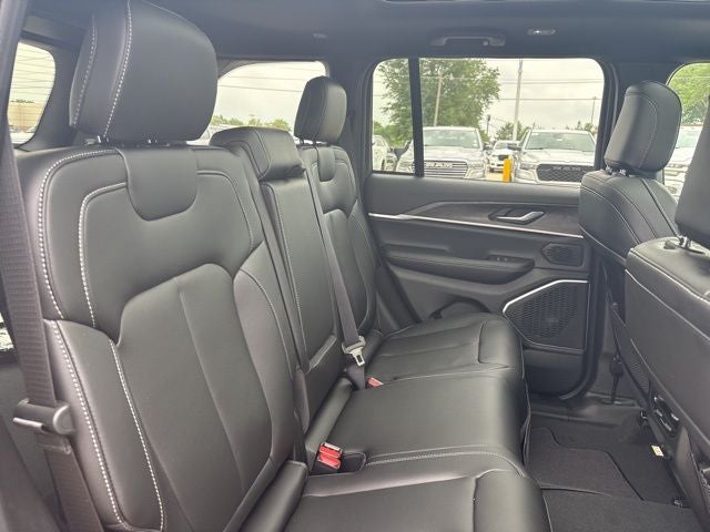 2026 Jeep Grand Cherokee GRAND CHEROKEE LIMITED 4X2