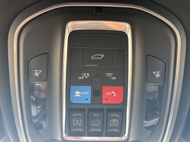 2026 Jeep Grand Cherokee GRAND CHEROKEE LIMITED 4X2