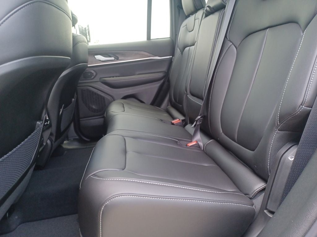 2026 Jeep Grand Cherokee GRAND CHEROKEE LIMITED 4X2