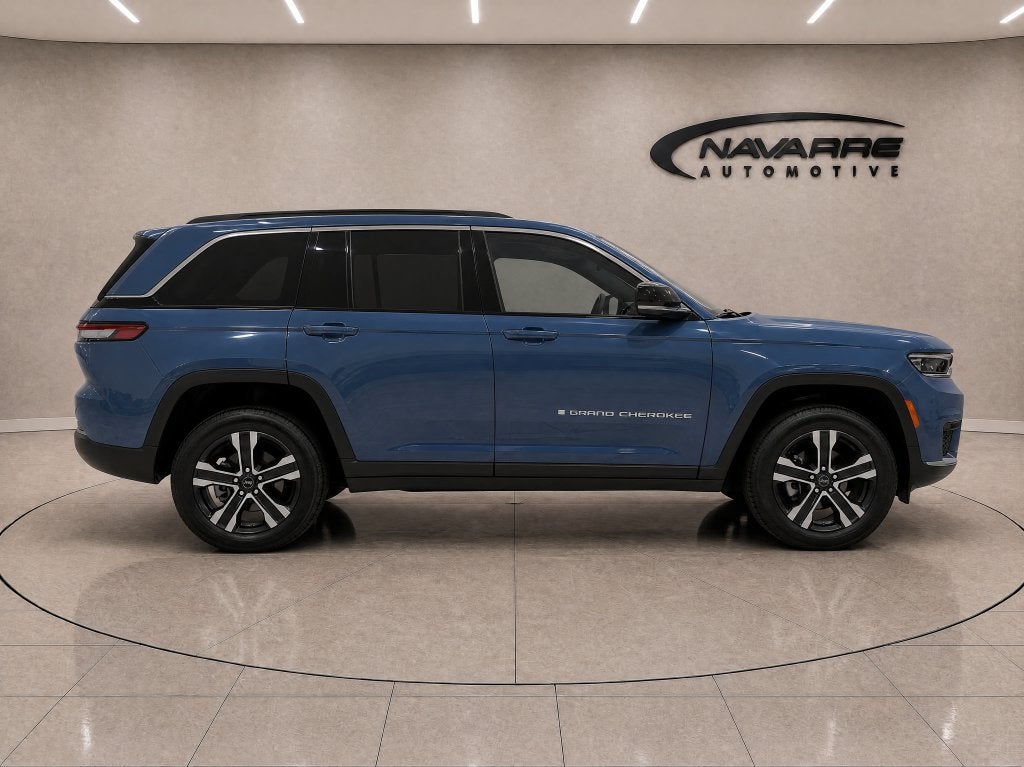 2027 Jeep Grand Cherokee GRAND CHEROKEE LIMITED 4X2