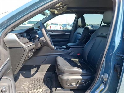 2027 Jeep Grand Cherokee GRAND CHEROKEE LIMITED 4X2