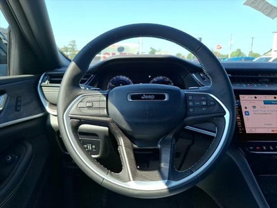 2027 Jeep Grand Cherokee GRAND CHEROKEE LIMITED 4X2
