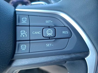 2027 Jeep Grand Cherokee GRAND CHEROKEE LIMITED 4X2