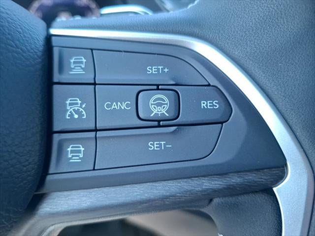 2027 Jeep Grand Cherokee GRAND CHEROKEE LIMITED 4X2