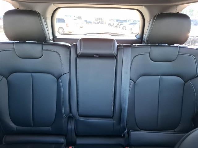 2027 Jeep Grand Cherokee GRAND CHEROKEE LIMITED 4X2