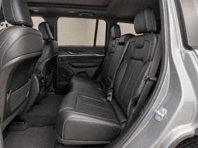 2027 Jeep Grand Cherokee GRAND CHEROKEE LIMITED 4X2