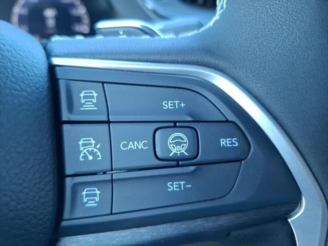 2027 Jeep Grand Cherokee GRAND CHEROKEE LIMITED 4X2