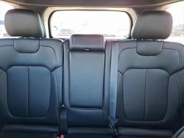 2027 Jeep Grand Cherokee GRAND CHEROKEE LIMITED 4X2