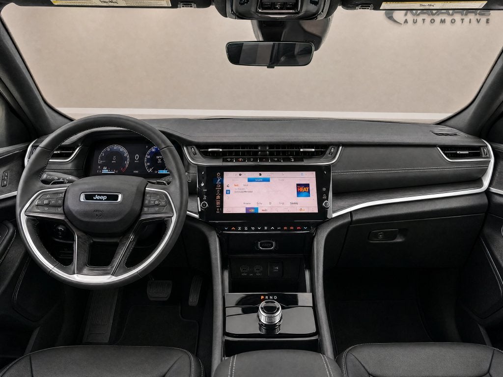 2027 Jeep Grand Cherokee GRAND CHEROKEE LIMITED 4X2