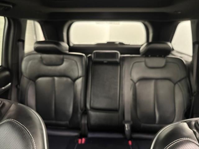 2023 Jeep Grand Cherokee Overland 4x2