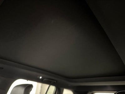 2023 Jeep Grand Cherokee Overland 4x2