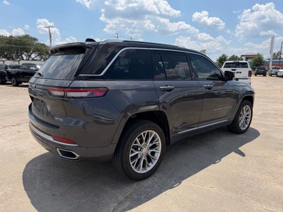 2023 Jeep Grand Cherokee Summit